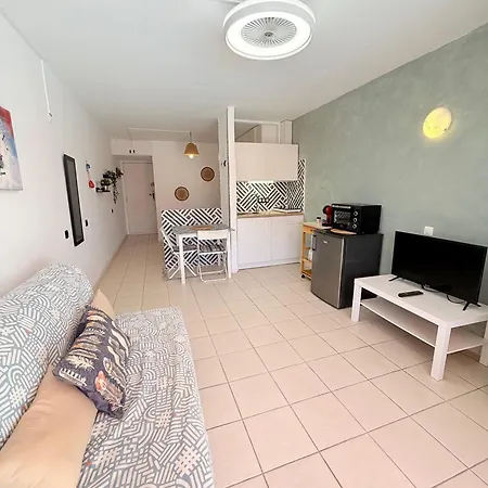 Sunny Terrace, Fast Wifi Relax & Remote Work Quiet Area Arona (Tenerife)
