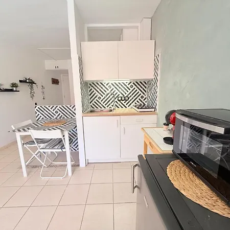 Sunny Terrace, Fast Wifi Relax & Remote Work Quiet Area * Arona (Tenerife)