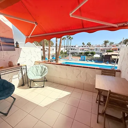 Sunny Terrace, Fast Wifi Relax & Remote Work Quiet Area *