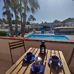Sunny Terrace, Fast Wifi Relax & Remote Work Quiet Area 아파트 아로나